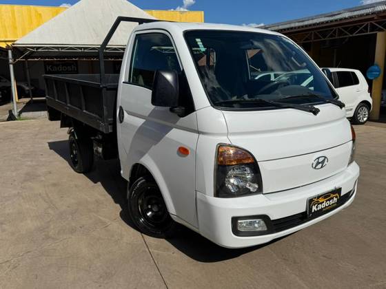 HYUNDAI HR 2.5 LONGO SEM CAÇAMBA 4X2 16V 130CV TURBO INTERCOOLER DIESEL 2P MANUAL